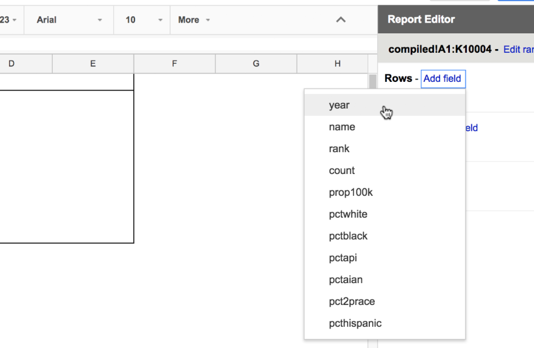 ../../_images/pivot-table-report-editor-add-rows-year.png